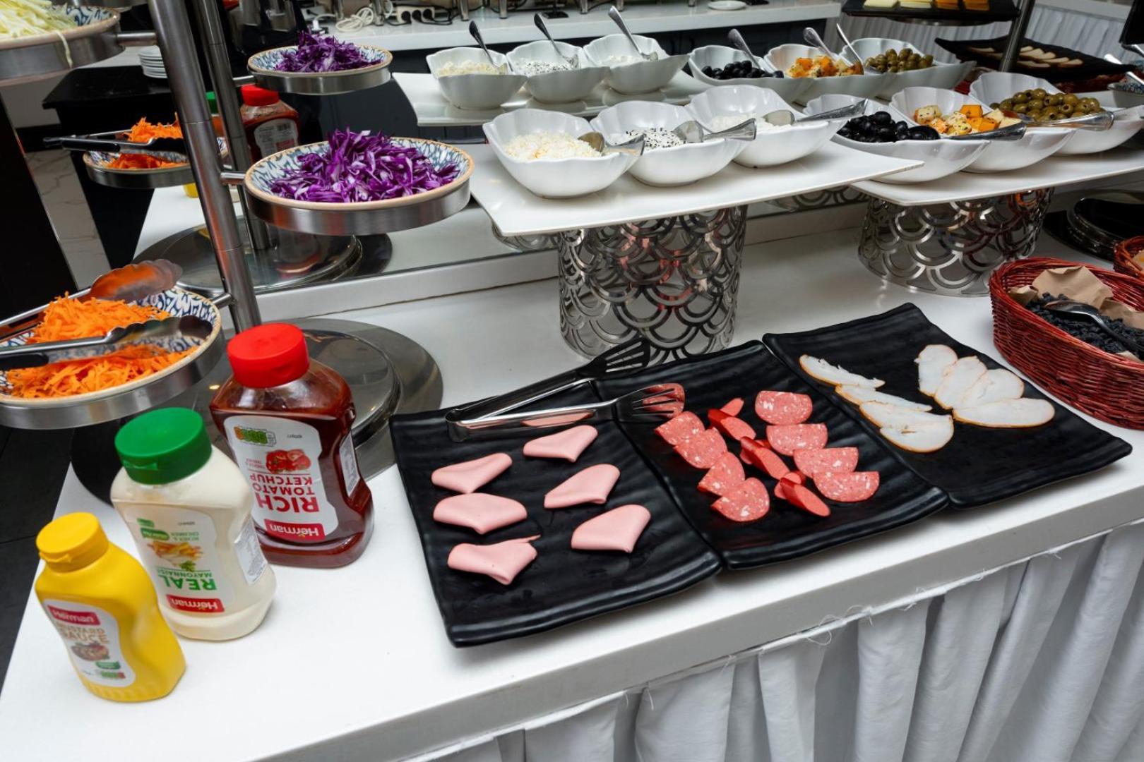 Port Rivoli Hotel Baku Ngoại thất bức ảnh