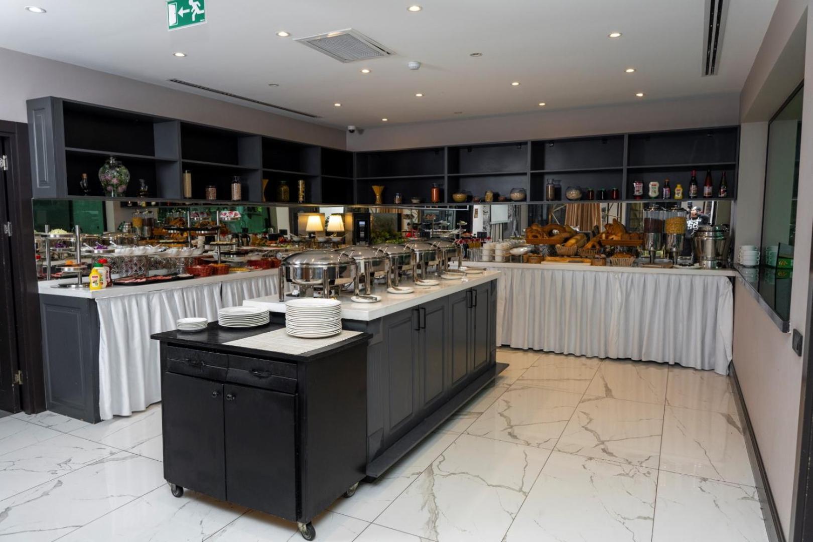 Port Rivoli Hotel Baku Ngoại thất bức ảnh