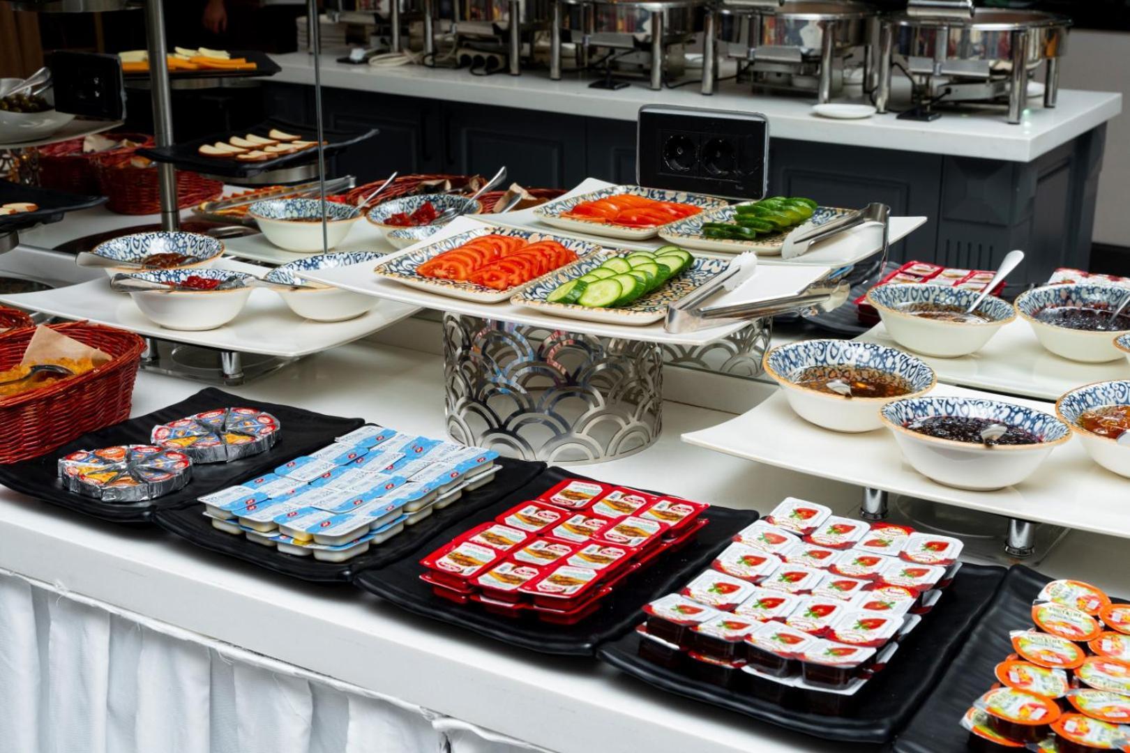 Port Rivoli Hotel Baku Ngoại thất bức ảnh